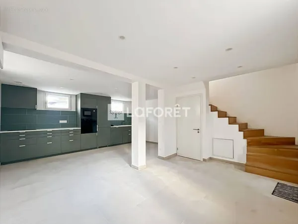 Maison 4 pièce(s) 66.28 m2 - 86.14m² au sol