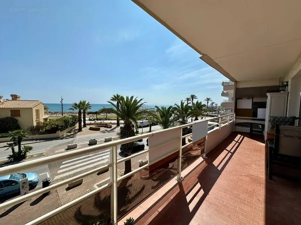 Appartement 2 pieces vue mer - vaste terrasse - saint-cyprien plage