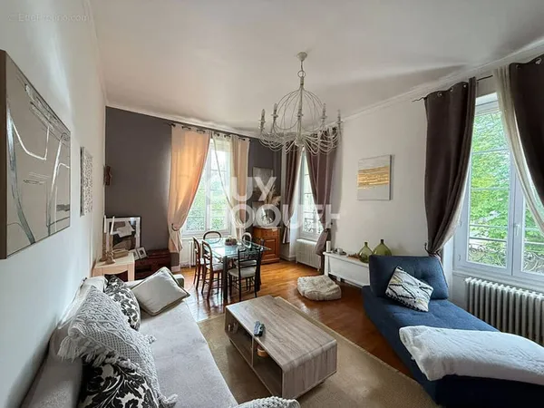 Exclusivité - bourges charlet / lahitolle