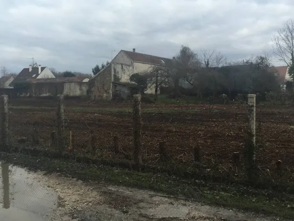Terrain 371 m²