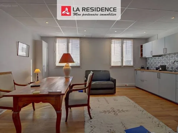 Commerce 6 pièces 119 m²