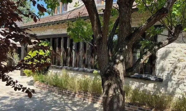 Maison 6 pièces 251 m²