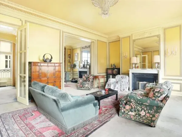 Appartement 6 pièces 151 m²