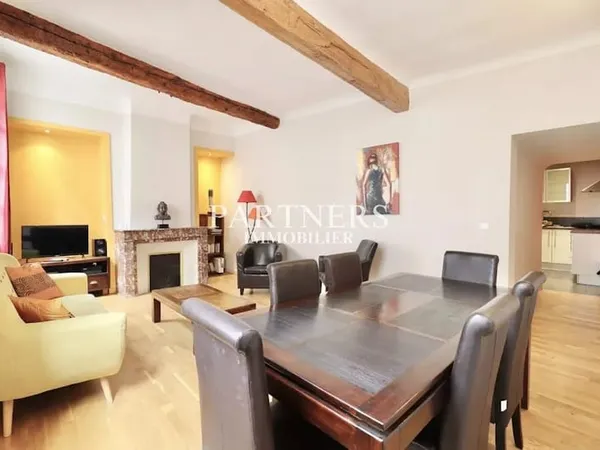Appartement 4 pièces 90 m²