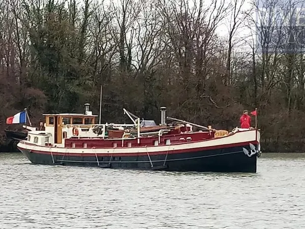 Péniche 3 pièces 95 m²