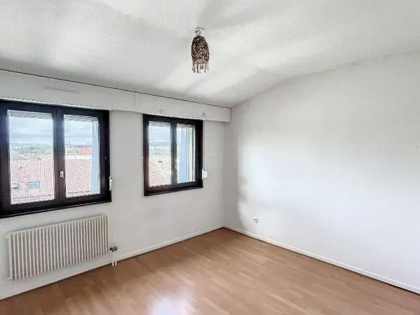 Appartement 1 pièce 54 m²