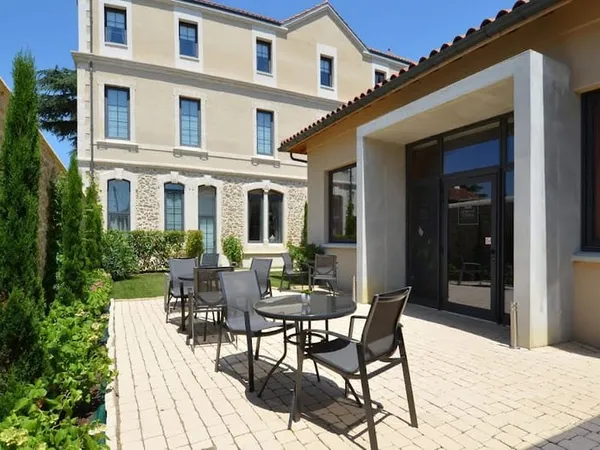 Propriété 15 pièces 900 m²