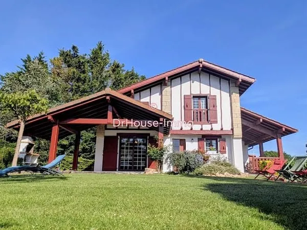Maison 4 pièces 181 m²