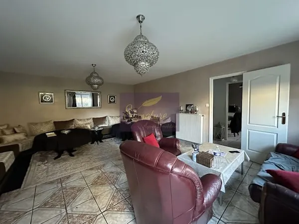 Maison 4 pièces 131 m²