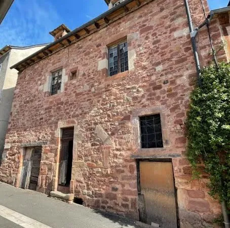 Maison 2 pièces 180 m²