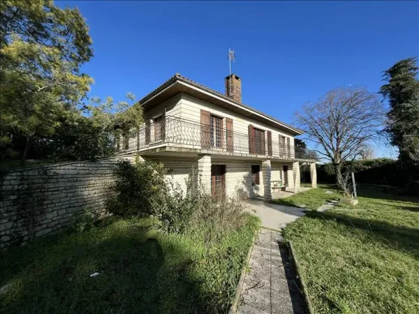 Maison 9 pièces 139 m²