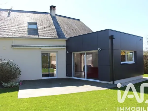 Maison 9 pièces 143 m²