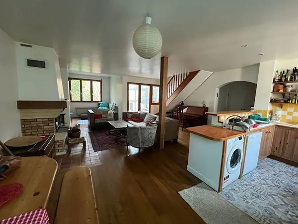 Maison 5 pièces 206 m²