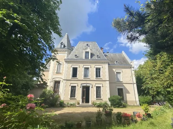 Propriété 18 pièces 558 m²