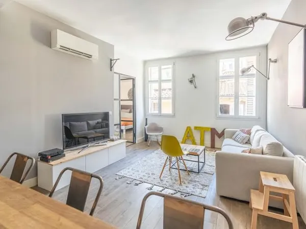 Appartement 3 pièces 82 m²