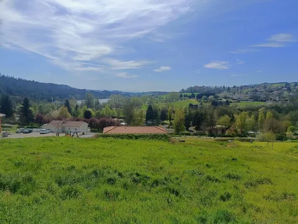 Terrain 1267 m²