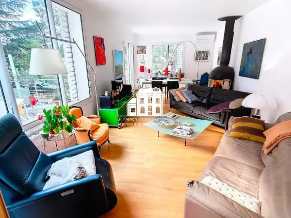 Maison 7 pièces 158 m²