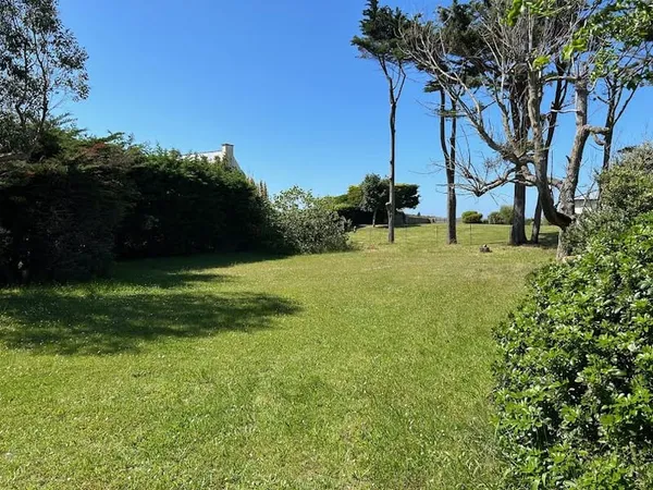 Terrain 959 m²