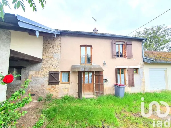 Maison 8 pièces 262 m²
