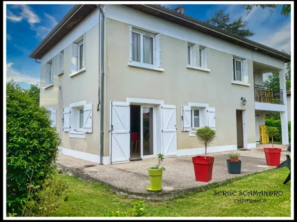 Maison 6 pièces 140 m²