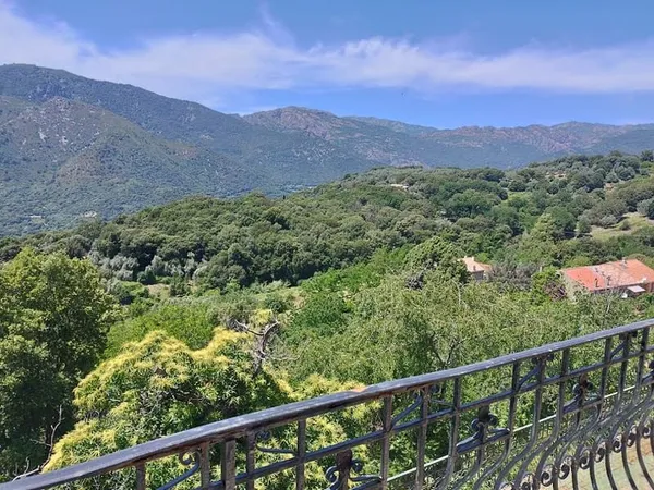 Maison 5 pièces 136 m²