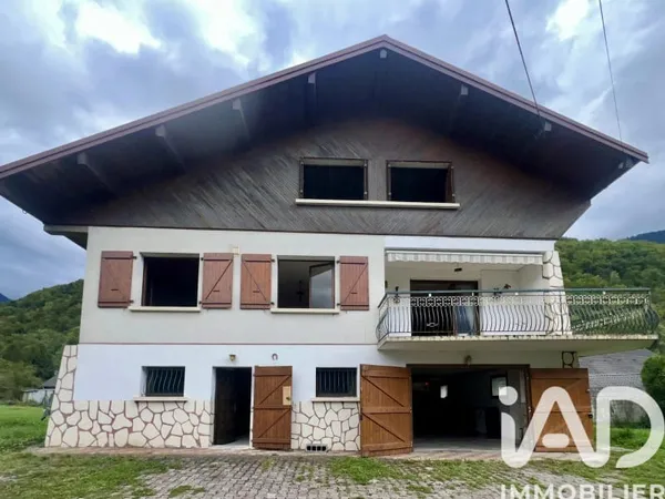 Maison 5 pièces 120 m²