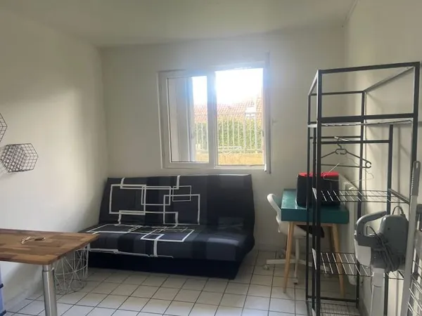 Studio 1 pièce 15 m²