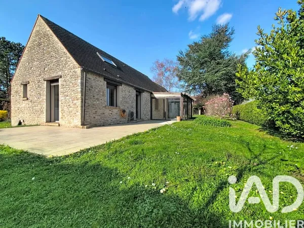 Maison 7 pièces 192 m²