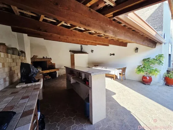 Maison 5 pièces 227 m²