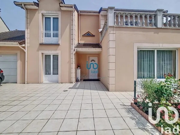 Maison 7 pièces 146 m²