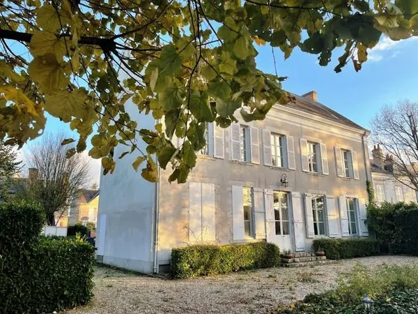 Propriété 8 pièces 225 m²