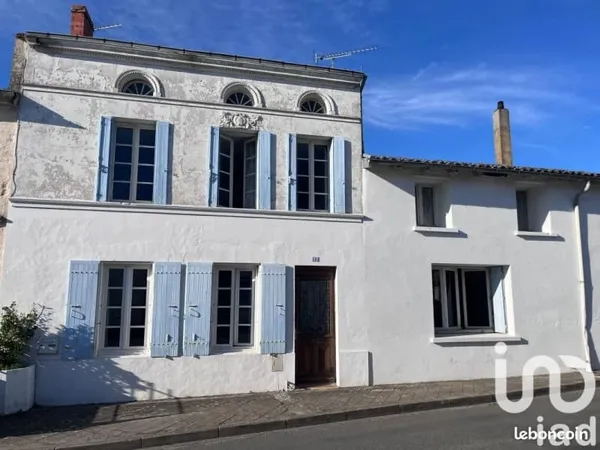 Maison 9 pièces 209 m²