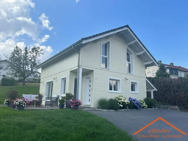 Villa 5 pièces 100 m²
