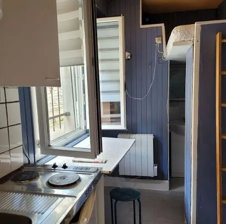 Studio 1 pièce 10 m²