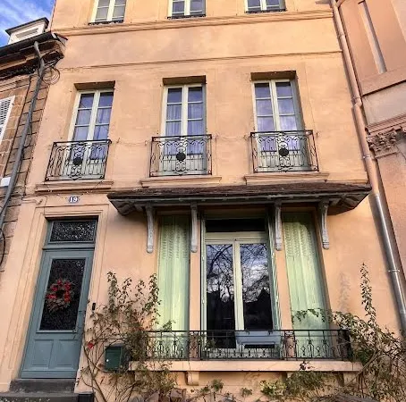 Maison 8 pièces 213 m²
