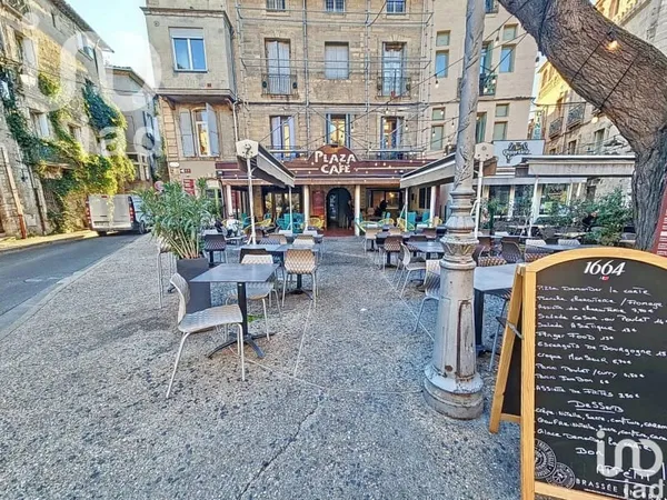 Commerce 121 m²