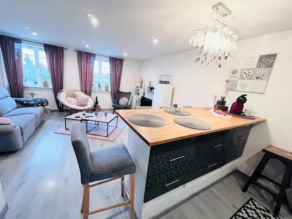 Maison 12 pièces 530 m²