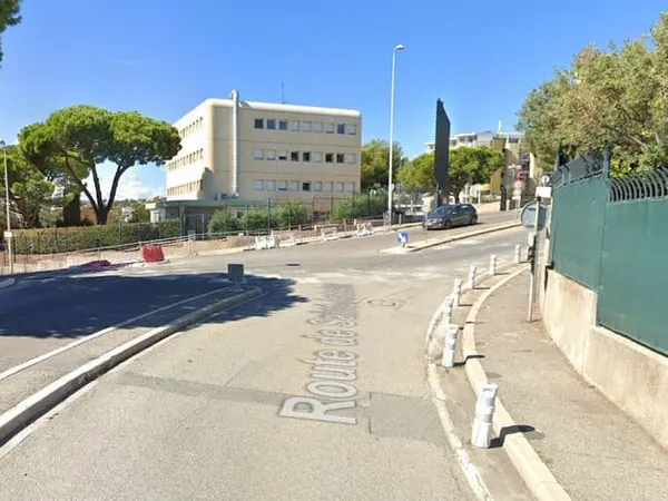 Parking 113 m²