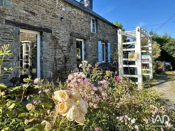 Maison 7 pièces 222 m²