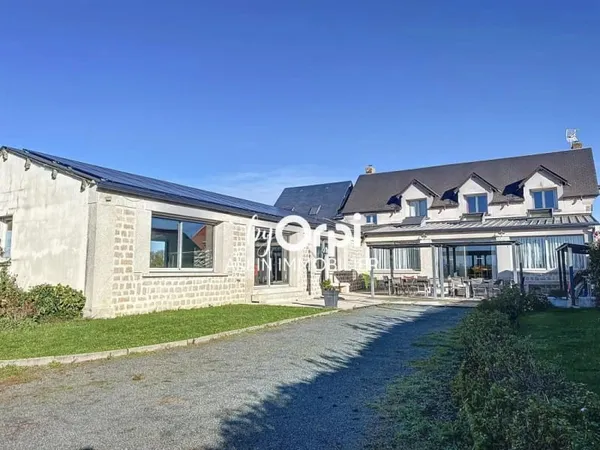 Maison 7 pièces 360 m²
