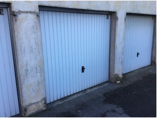 Parking 13 m²