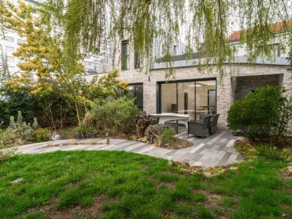 Maison 9 pièces 205 m²