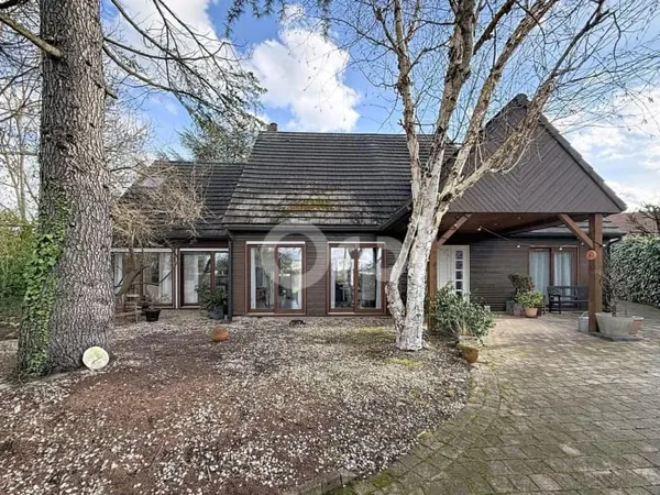 Maison 6 pièces 180 m²