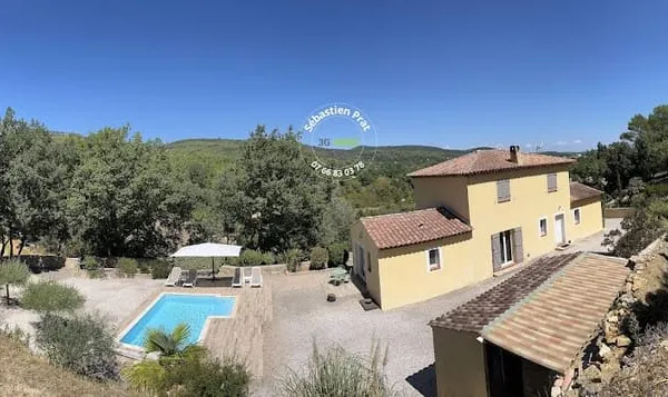 Maison 5 pièces 150 m²