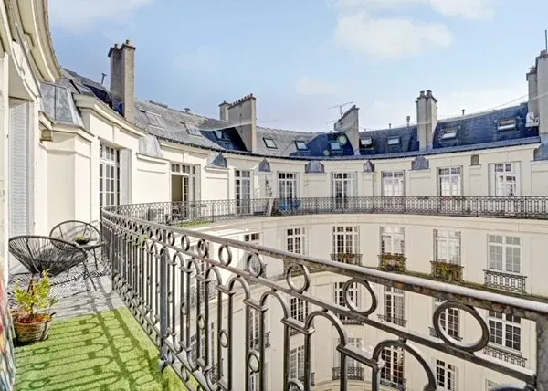 Appartement 6 pièces 140 m²