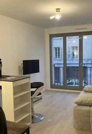 Studio 1 pièce 24 m²