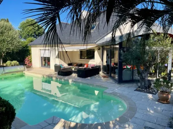 Maison 7 pièces 200 m²