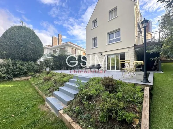Maison 7 pièces 186 m²