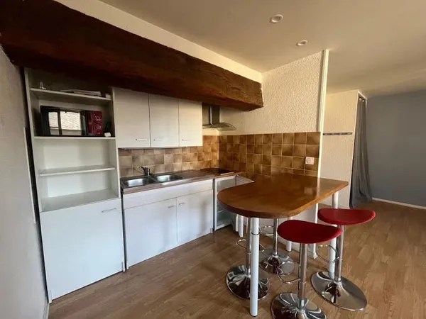 Studio 1 pièce 31 m²