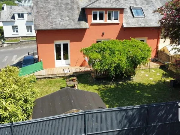 Maison 6 pièces 151 m²